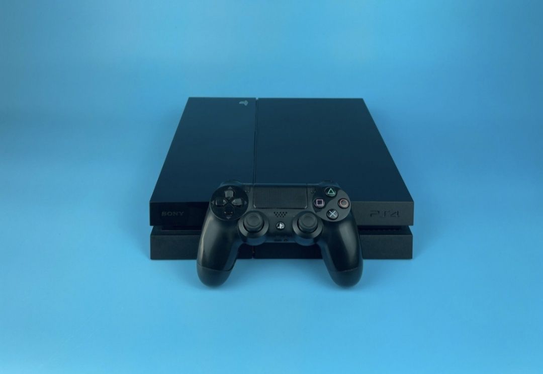 Ps 4 fat + ігри + джойстики