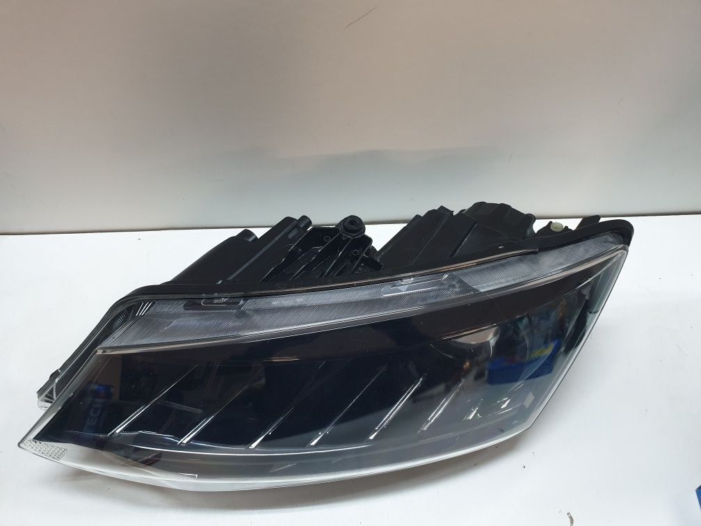 Skoda fabia 3 III lift led lampa przednia lewa 6v1