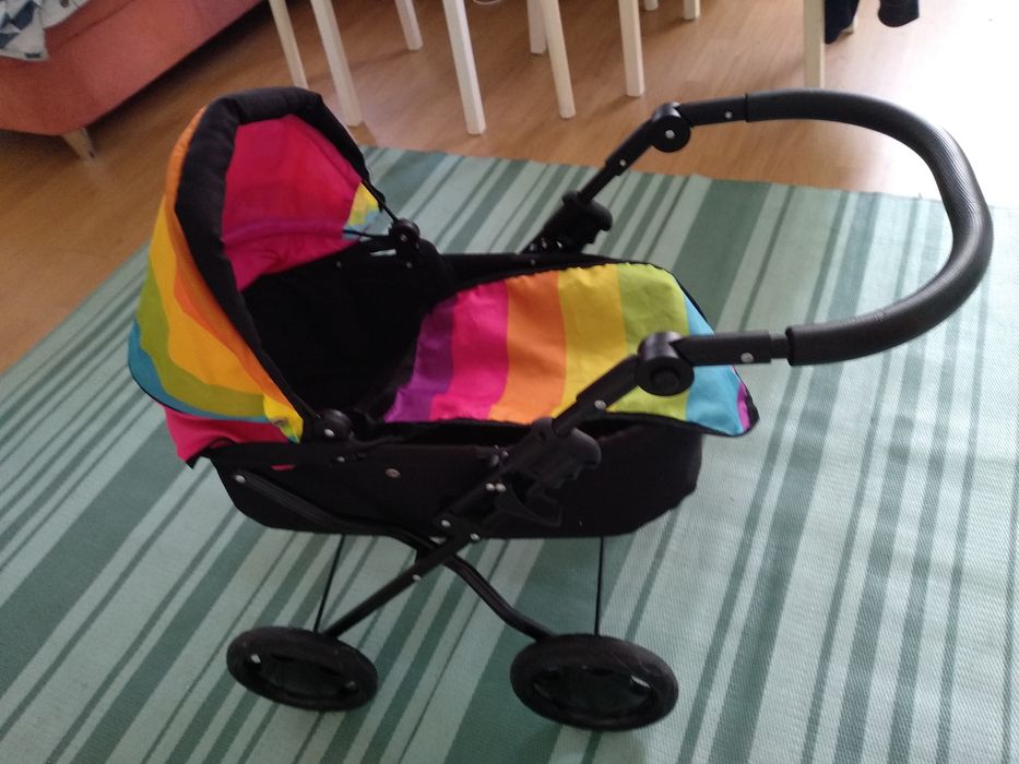 Детская коляска для кукол