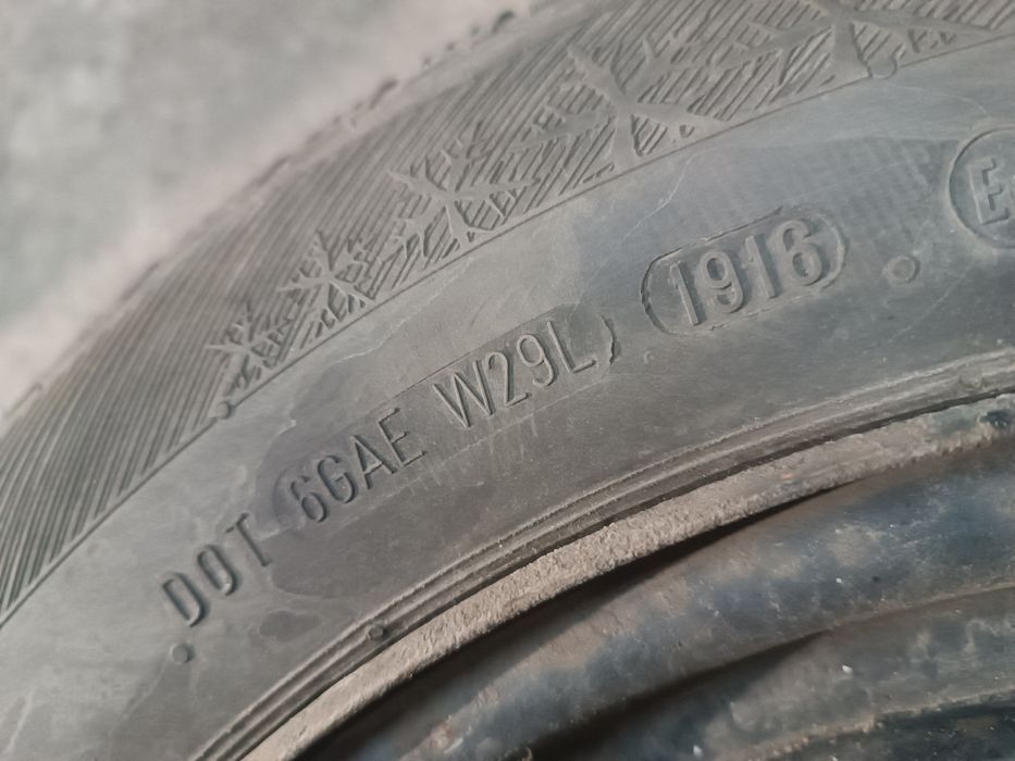 Komplet kół stalowych 4x100 Renault opony zimowe 195/65R15