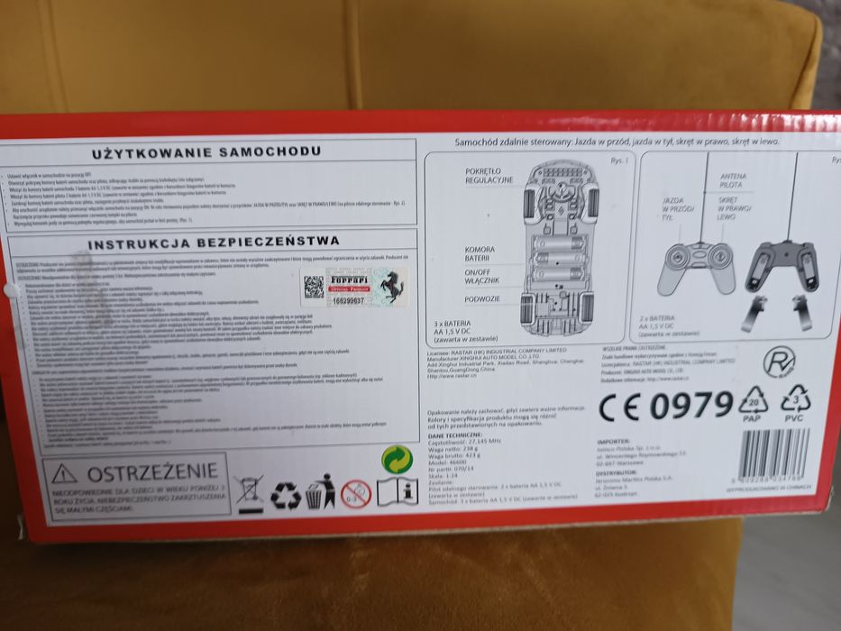 Ferrari 458 Italia R/C skala 1:24 z radio Control