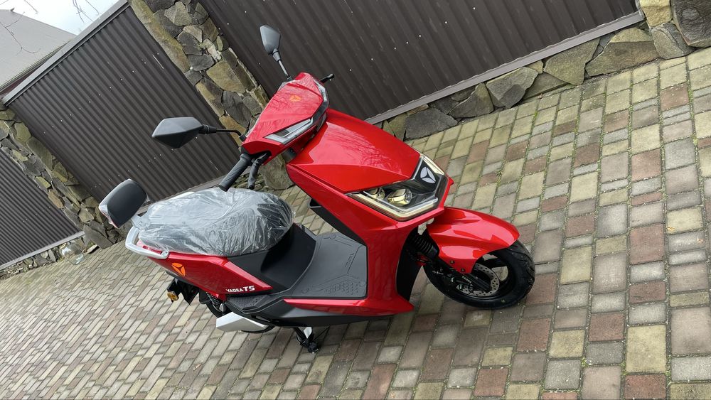 НОВИЙ Електросеутер YADEA T5 червоний електричний акамуляторний