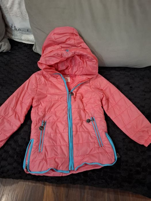 Kurtka na polarku rozm. 104 cm.