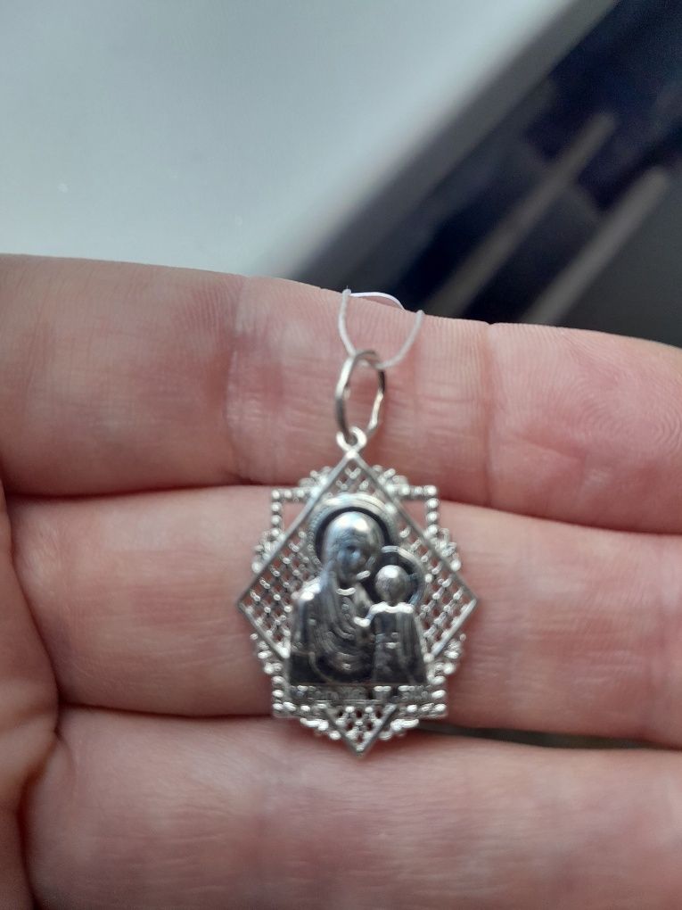 Серебрянные ладанки,кулоны,подвески