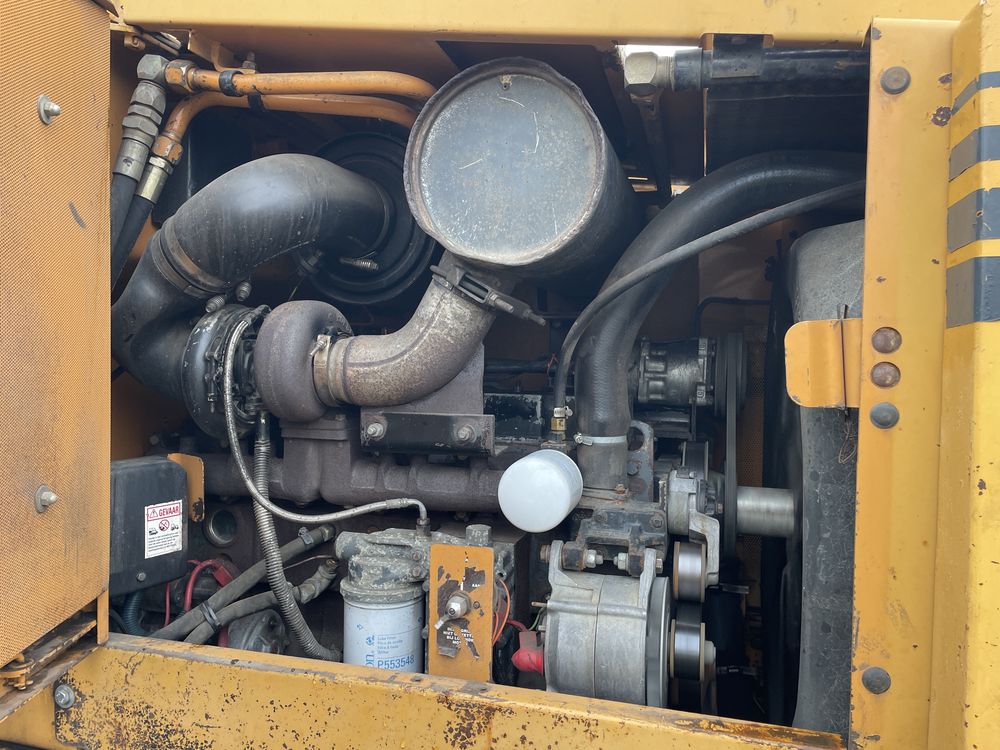Ładowarka kołowa case 621 721b 821c mocna jak cat komatsu o&k