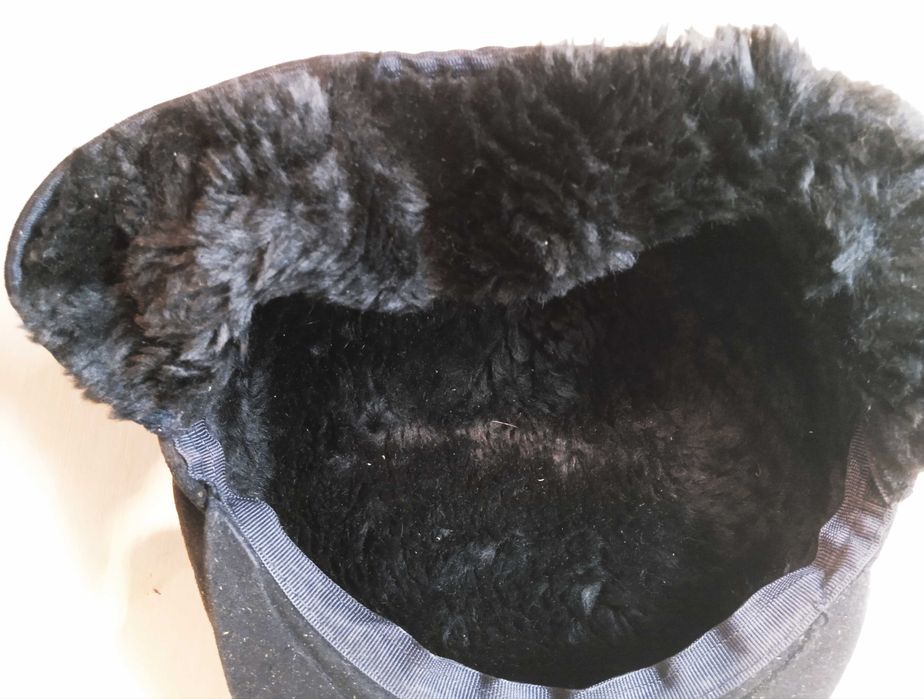 Кепка мужская черного цвета из натуральной дубленки