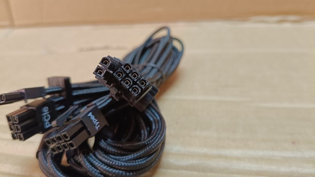 CORSAIR  Premium Kable PCIe z pojedynczą osłoną
