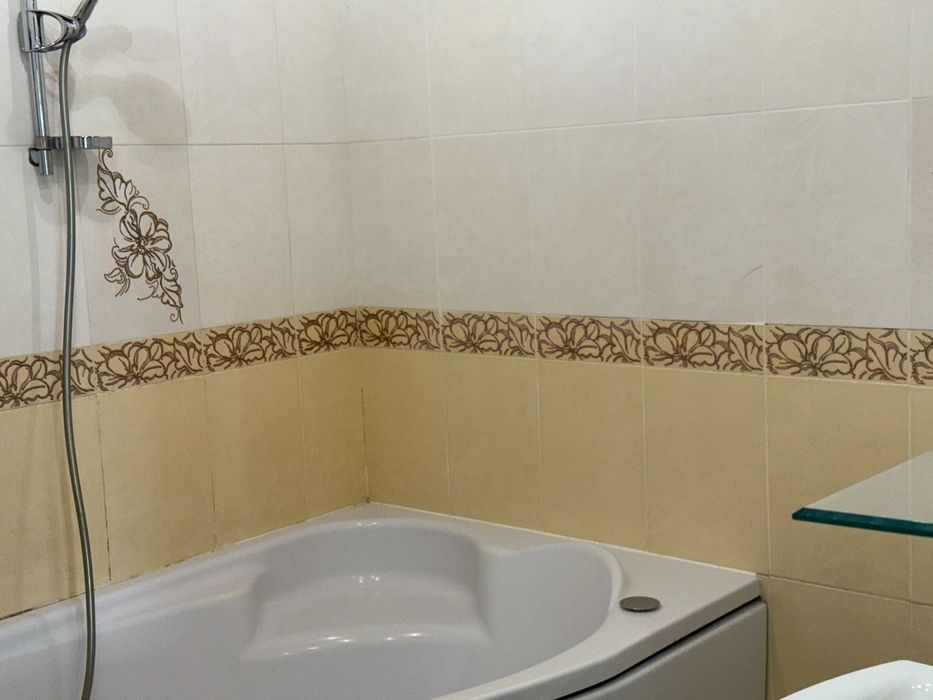 продам 3 кімнатну квартиру Різдвяна- Ватутіна