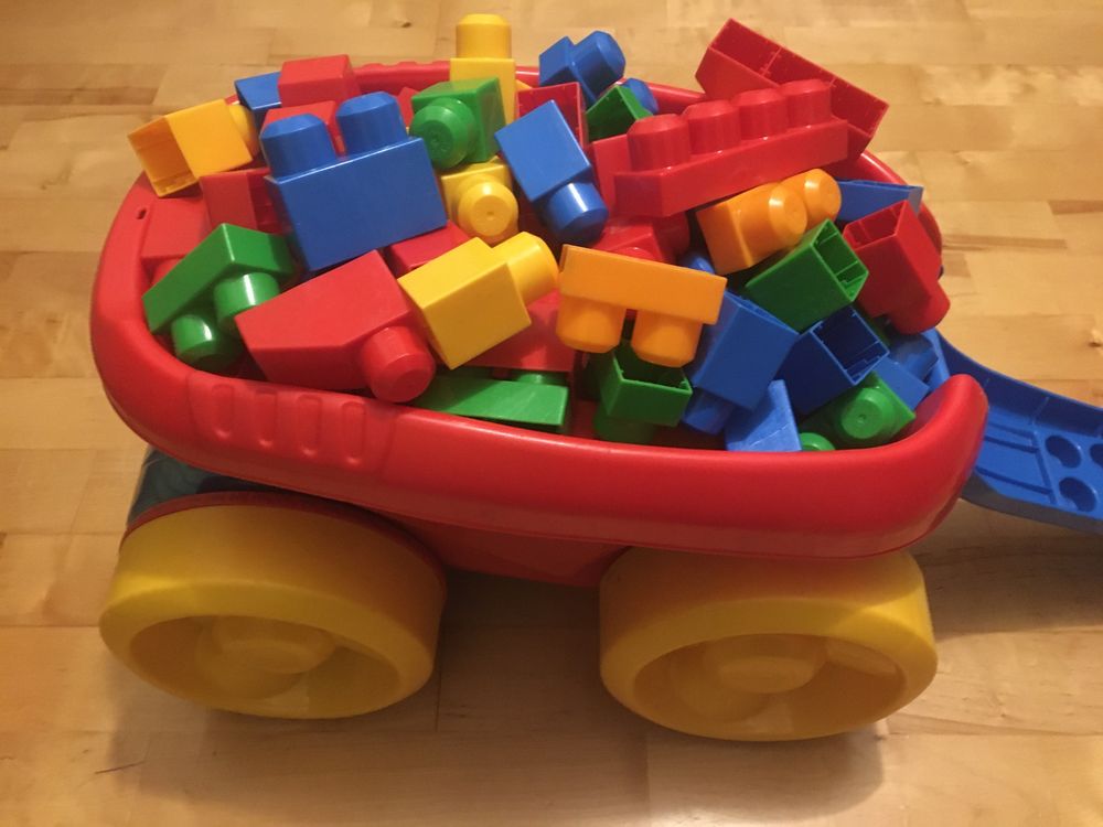 Mega Bloks First Builders pojazd Zbieracz klocków