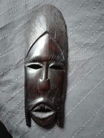 Drewniana maska rzeźba na ścianę