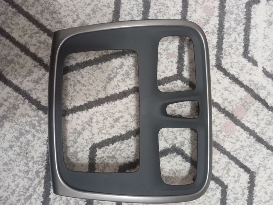 Магнітола reno sandero stepway 2