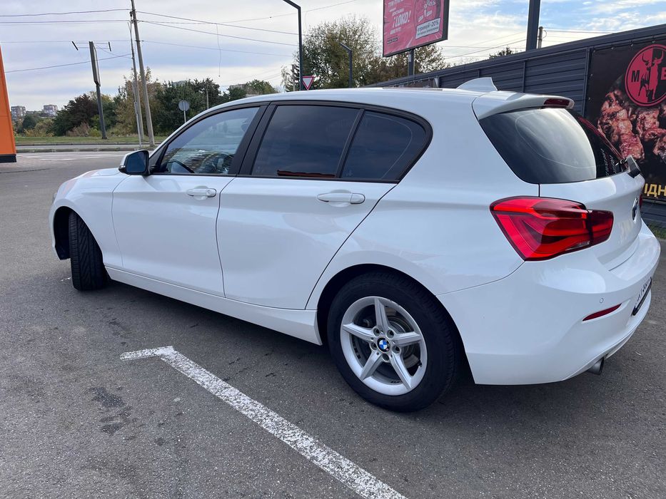 Продам BMW 118і F20