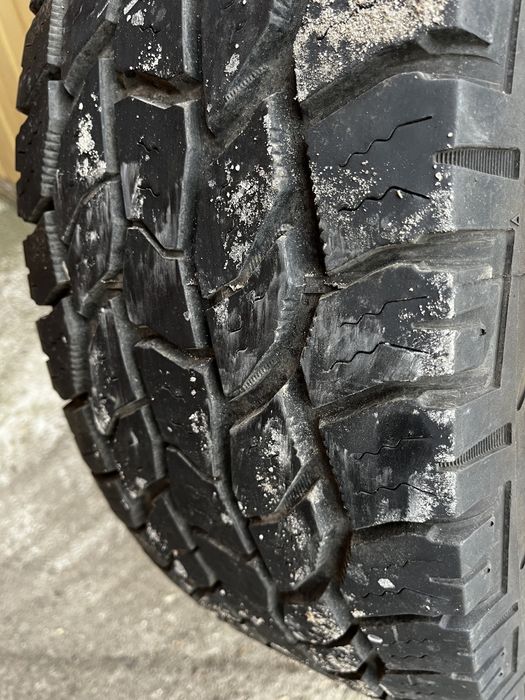 Opona Cooper Discoverer at3