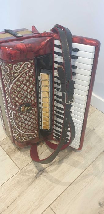 Akordeon HORCH 120 Basów