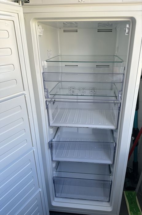 Arca congeladora vertical