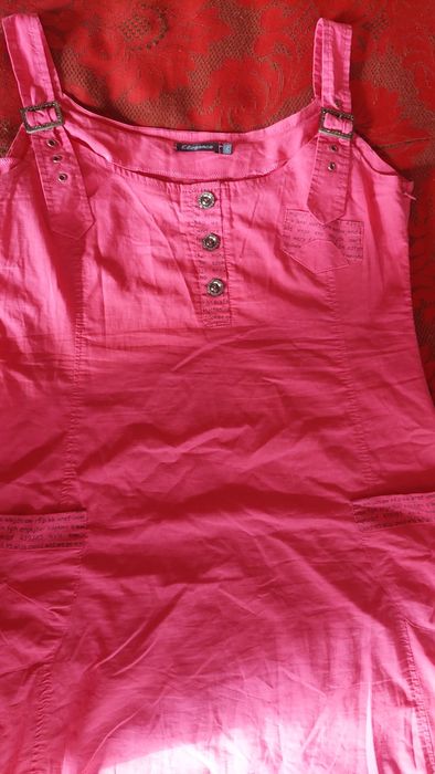 Продам сарафан новий