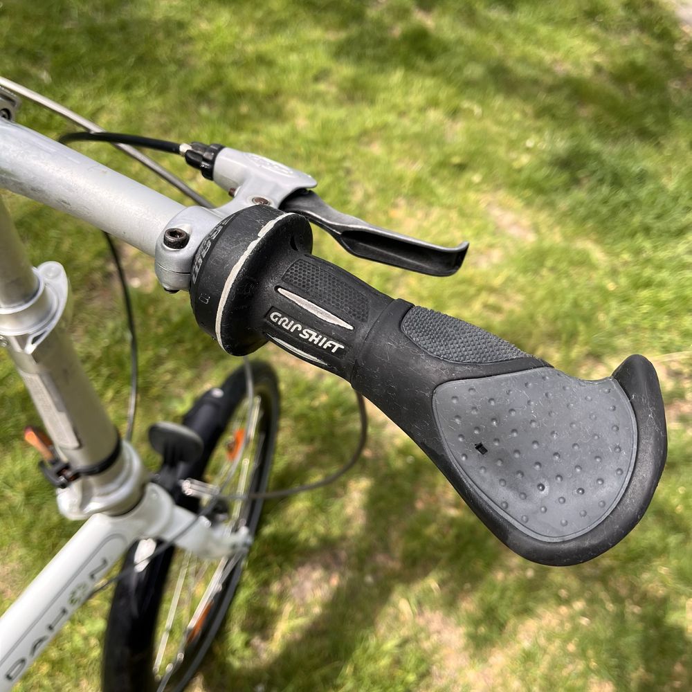 Складний велосипед Dahon. Суперкомпактний і легкий.