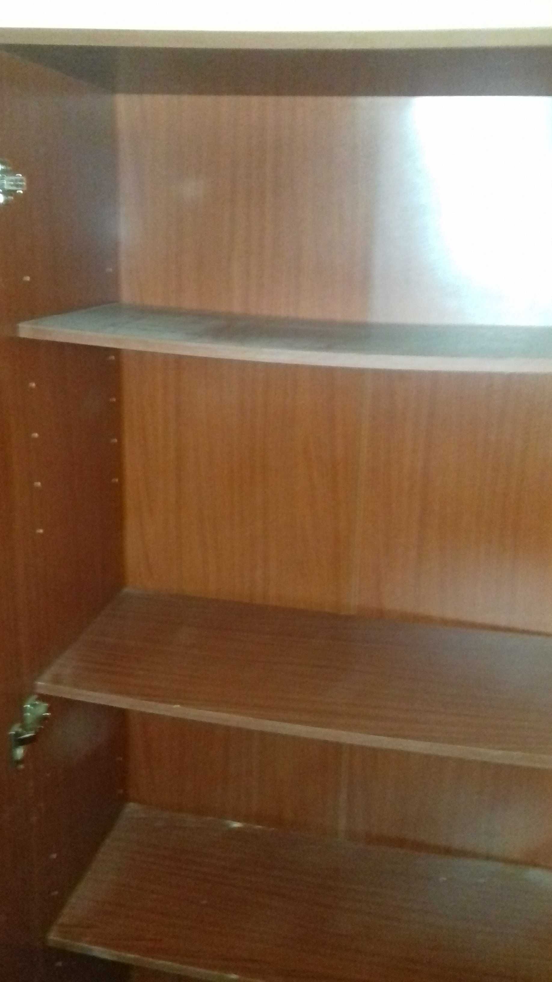 Roupeiro Conforama