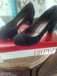 Sapatos usados poucas vezes camurça preto compensados muito confortave
