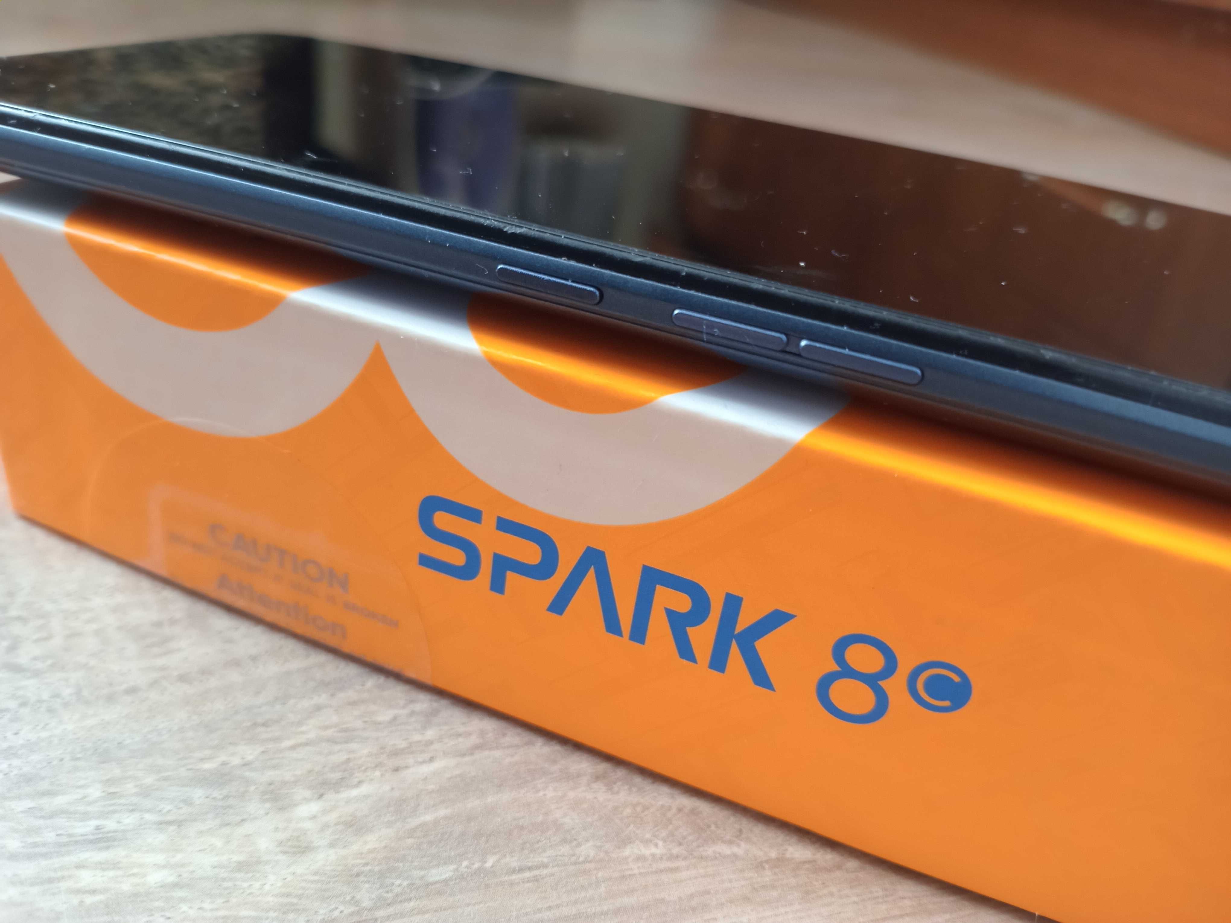 Продам TECNO SPARK 8c дуже гарний стан.