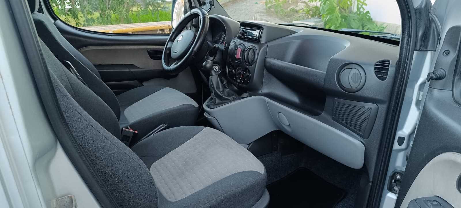 Fiat Doblo Combi 1.3 Multijet 5L Diesel