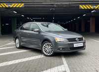 Продається Volkswagen Jetta 1.8 бензин 2013 року - Можлива розстрочка