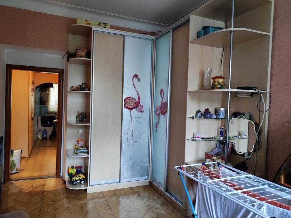 Продам 2 кімнатну квартиру на Лук'янівці