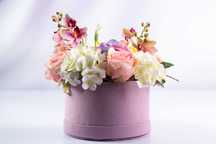 Dekoracje ze sztucznych kwiatów FLOWER BOX ze sztucznych kwiatów