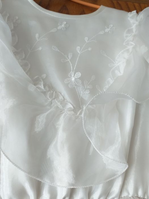 Sukienka  komunijna  szyta na miarę  piękna