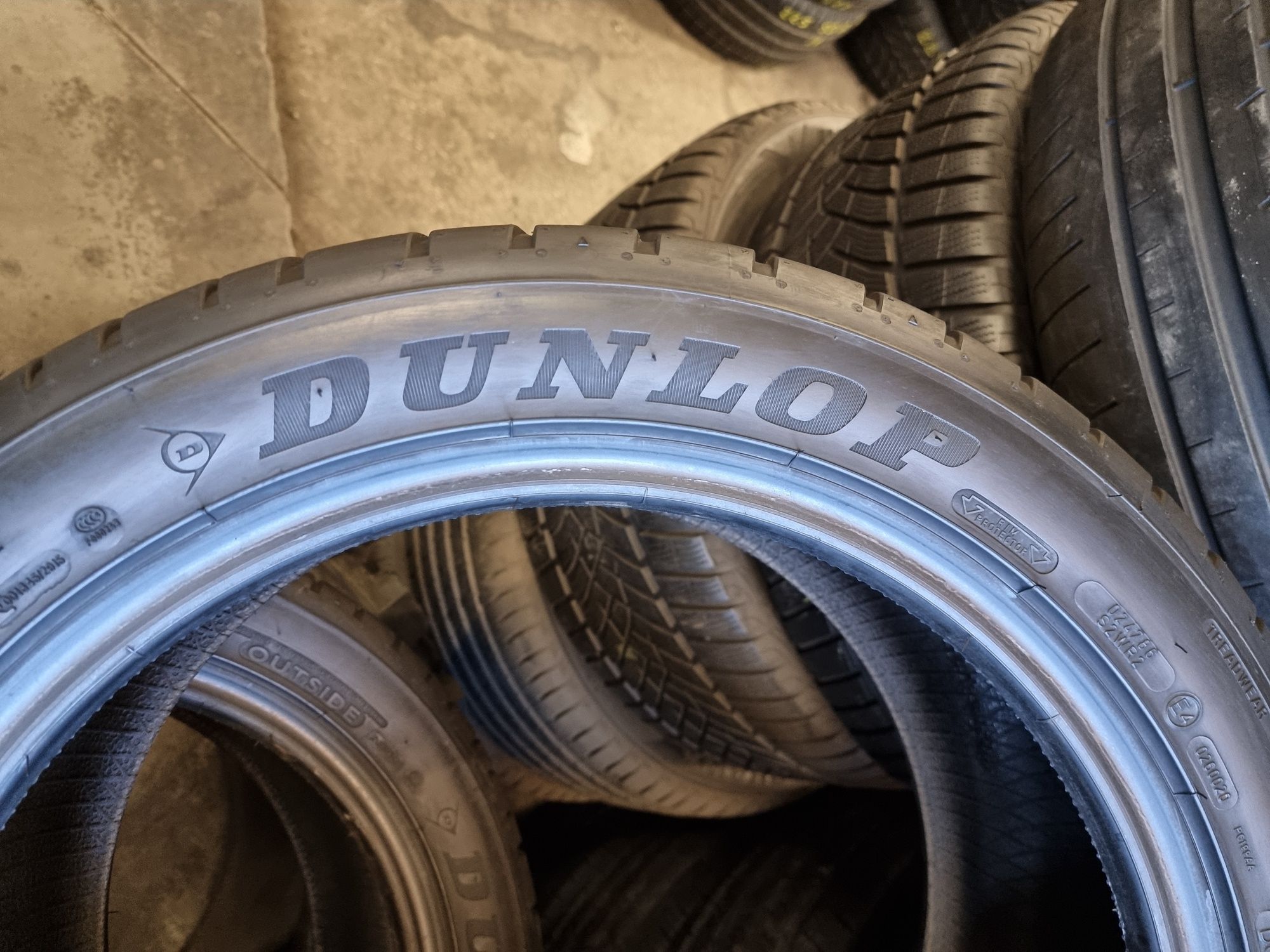 Шини літні 225х45хR17 Dunlop Sport Maxx 2 Шт  90% Протектор
