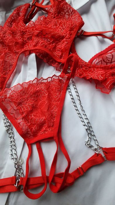 Nowy komplet bielizny damskiej