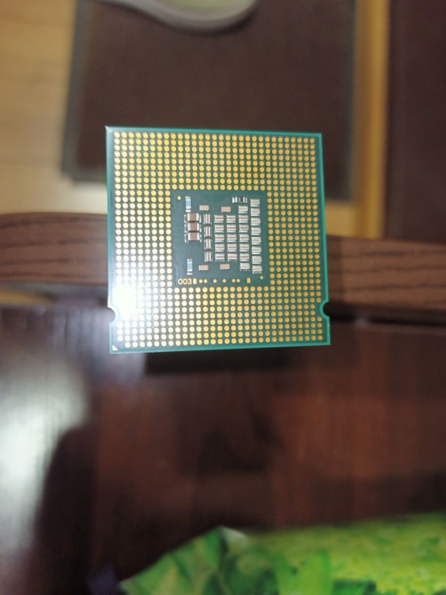 Продам процесор Intel Core 2 Duo E4400