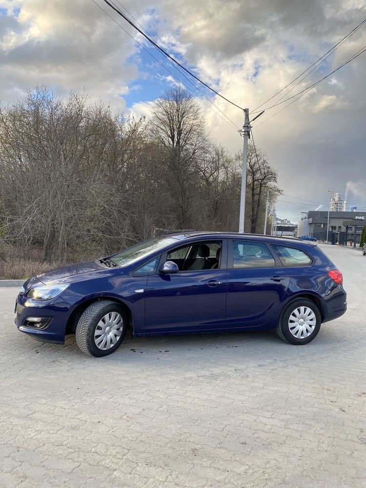 Opel Astra J 1.7дизель