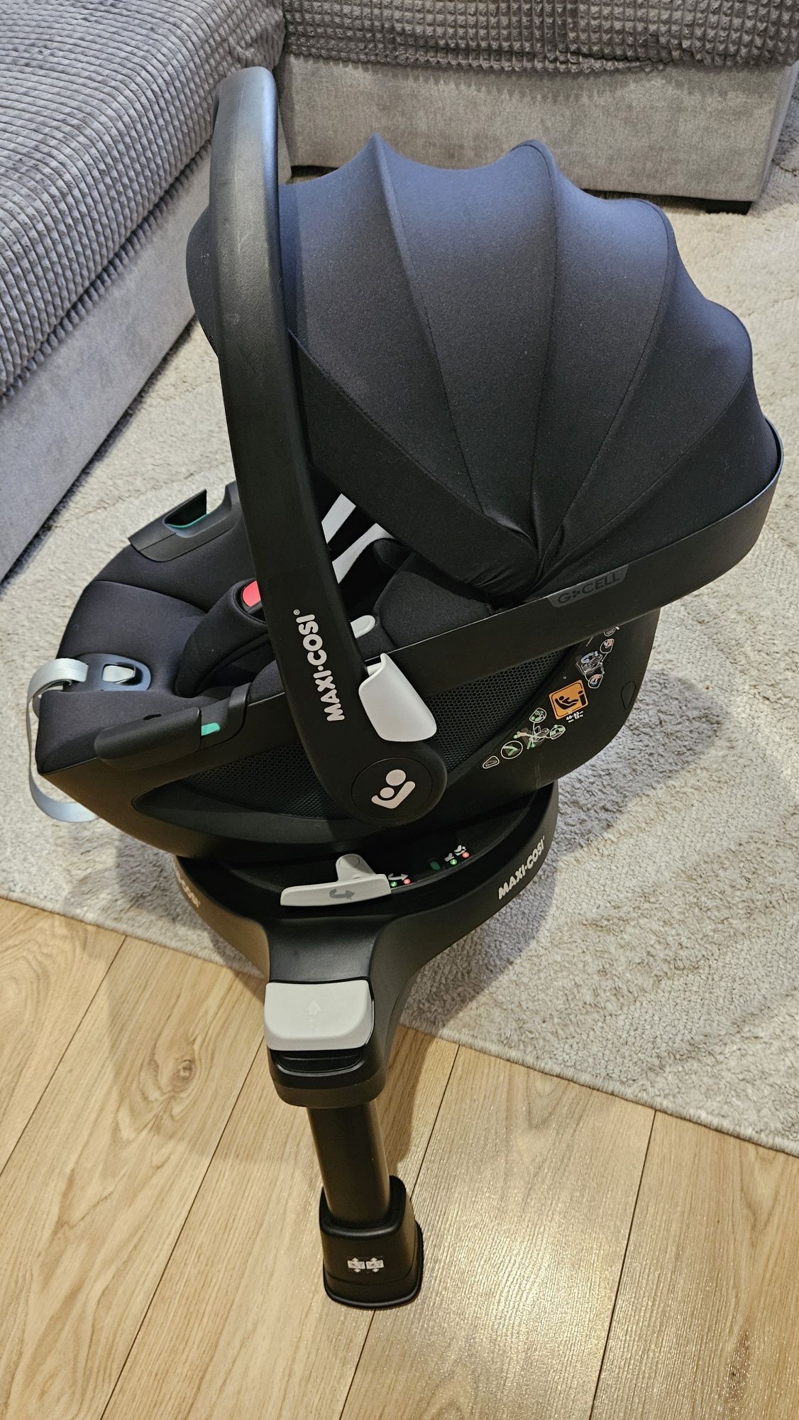 Fotelik Maxi-Cosi Pebble 360 + baza Maxi-Cosi FamilyFix 360