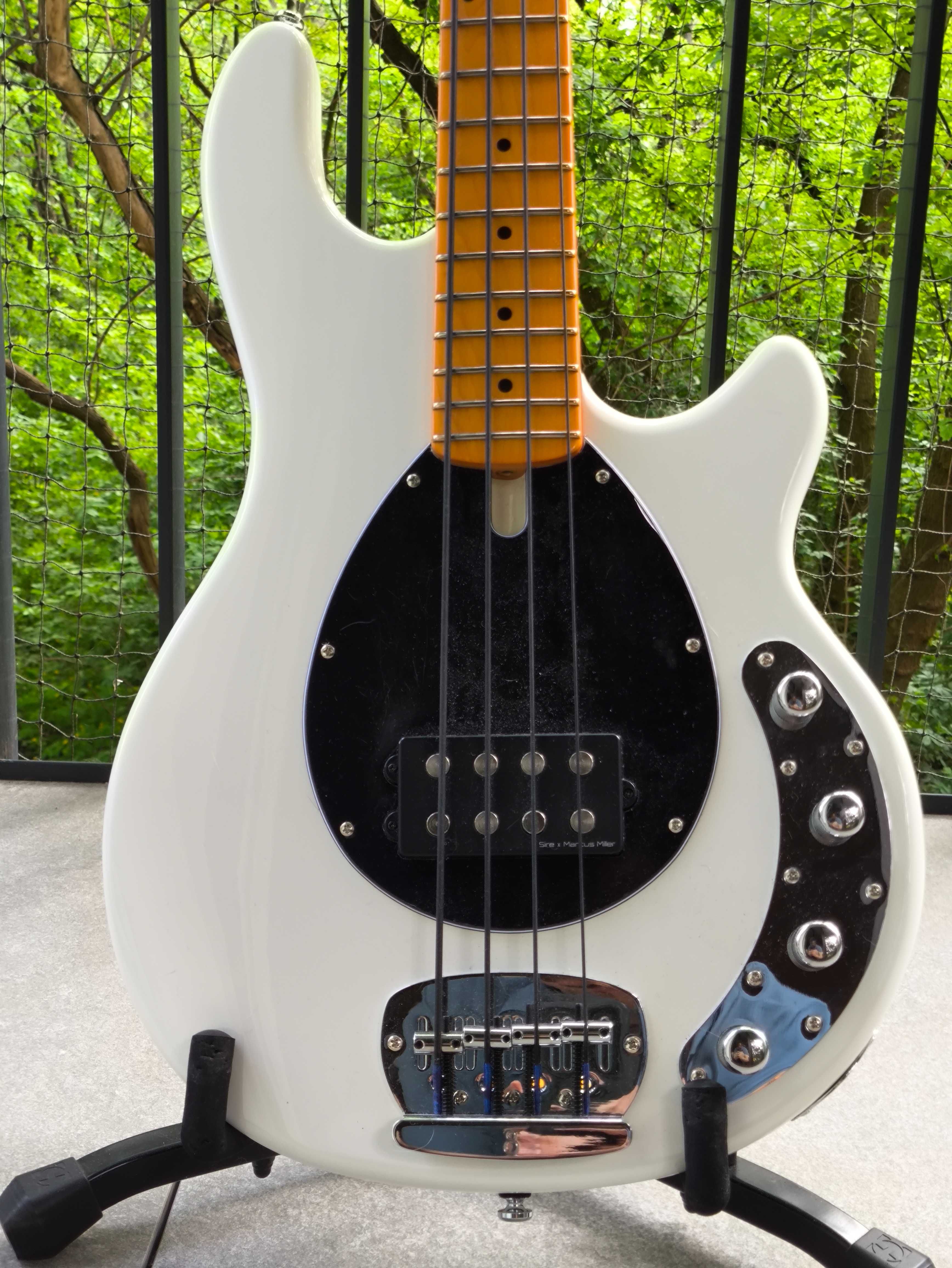 Gitara basowa Sire Z3 BEZ STRUN