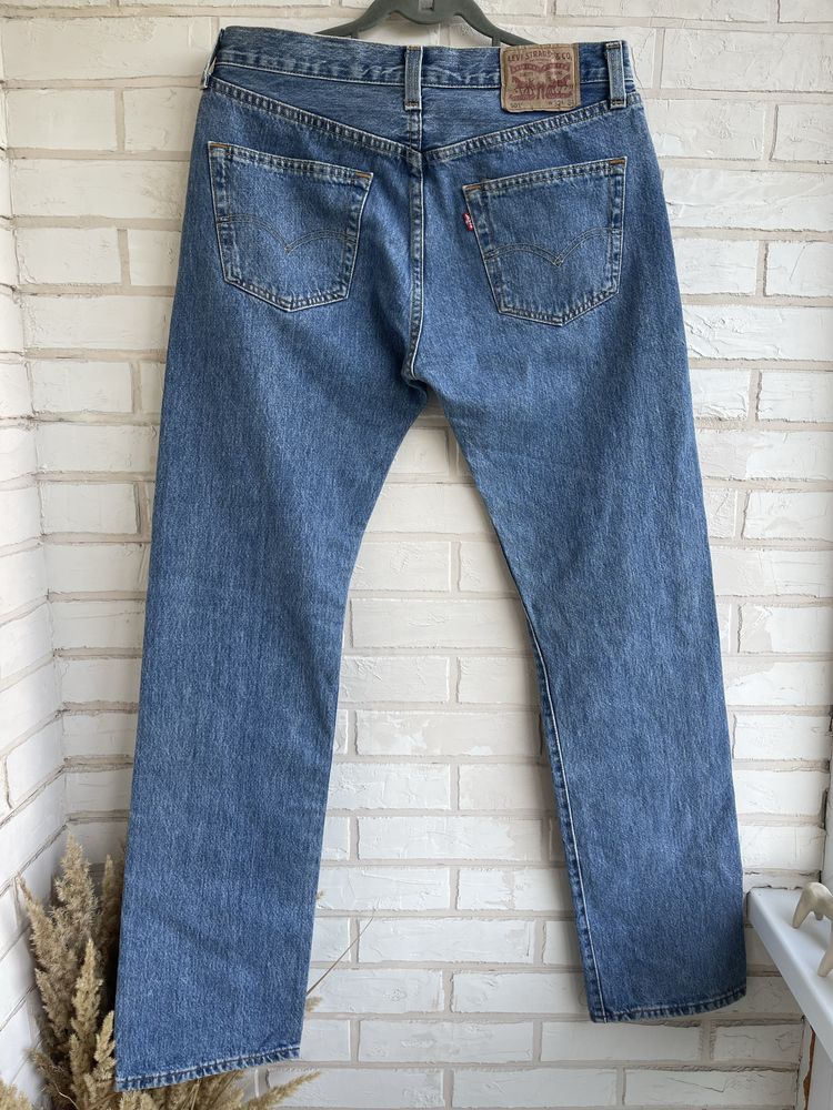 Мужские джинсы Levis 501