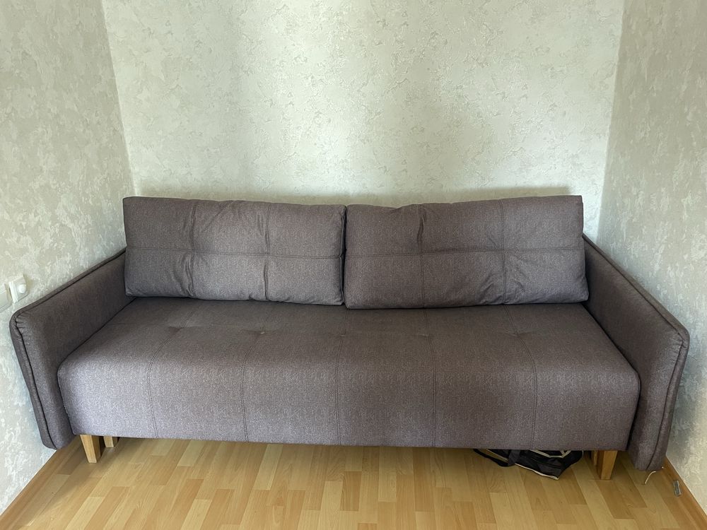 Продам розкладний диван б/в