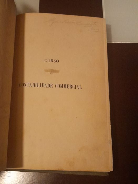 Curso Contabilidade Comercial de Pequito