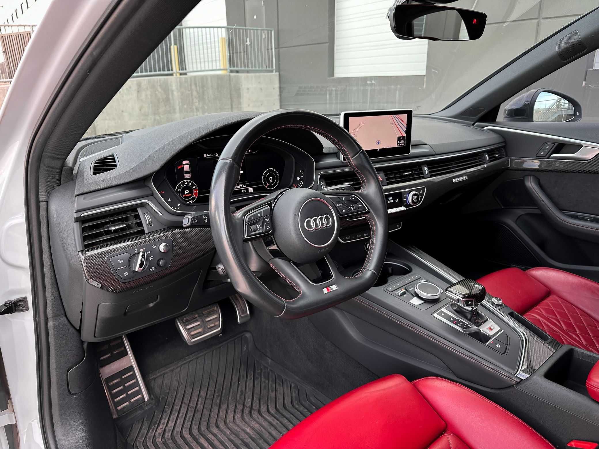 2018 Audi S4 з комплектацією Prestige