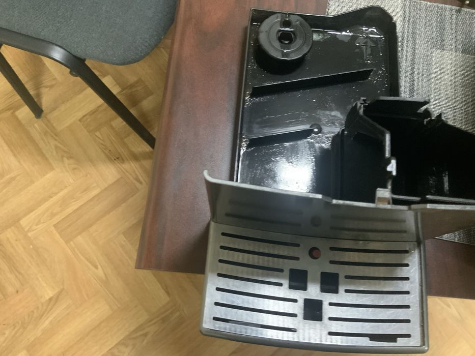 КофемашинаSaeko Lirika