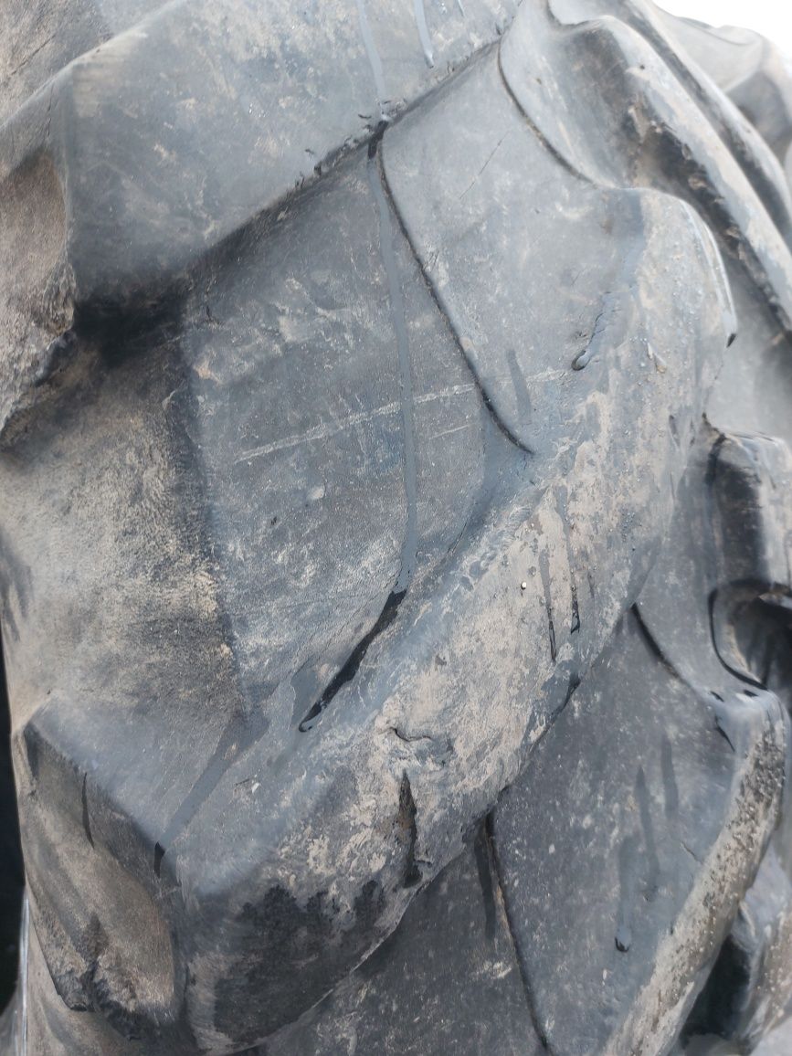 540/65R28 Trelleborg opony używane rolnicze para