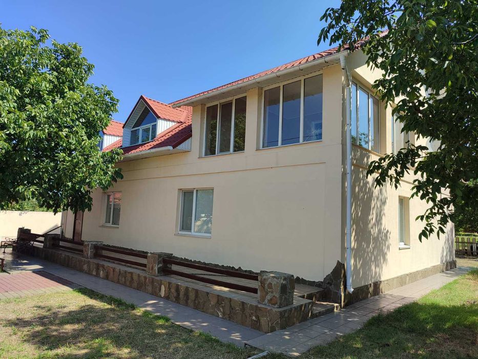 Продается 2-х этажный дом 255 кв.м в селе Лиманы