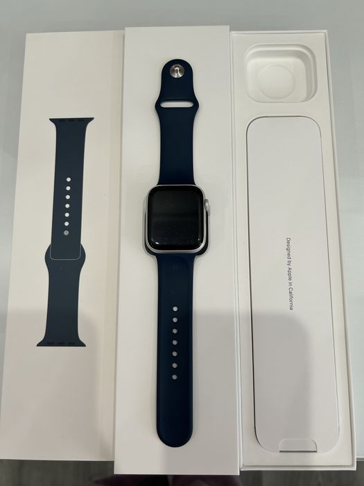 Продам годинник apple watch se 44