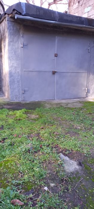 Продам капітальний гараж район Нагорний