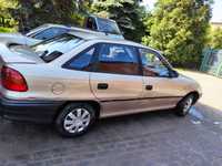 Opel Astra 1,6benzyna