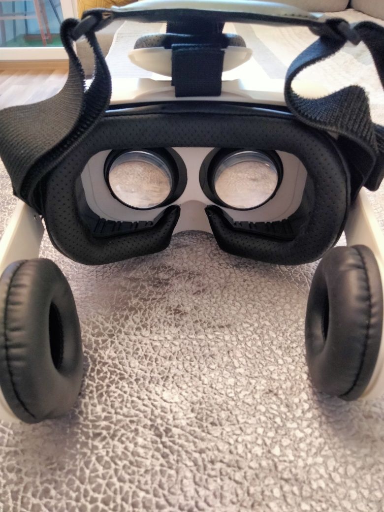 Okulary 3D Forever VRB-200 ze słuchawkami