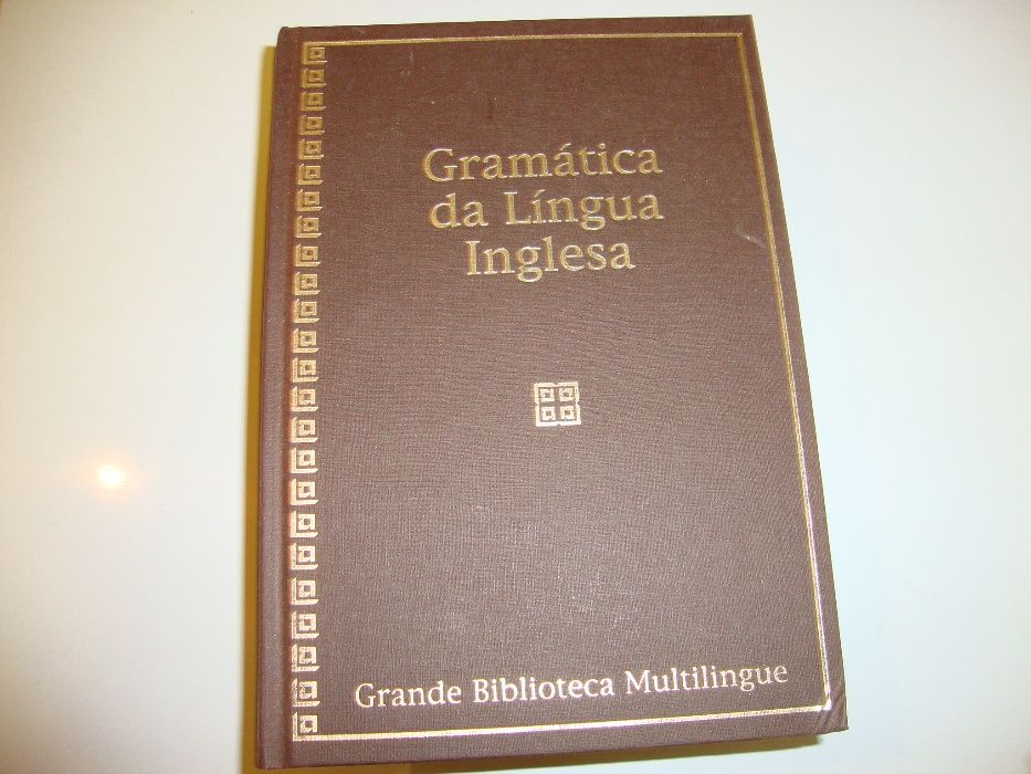 Gramática multilingue, 5 volumes, 5 Línguas