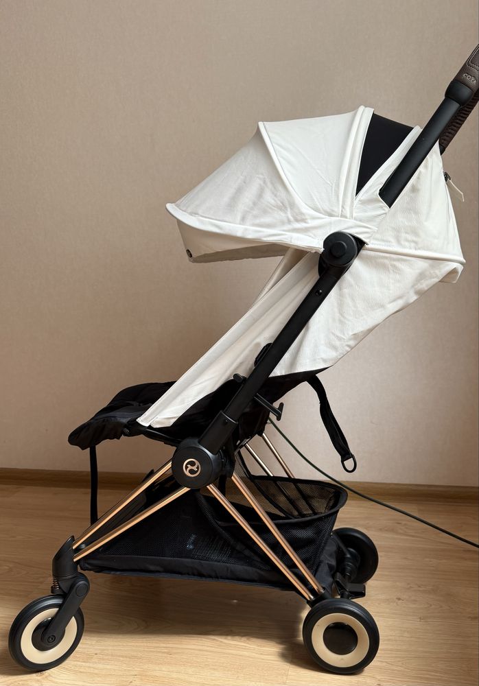 Прогулянкова коляска Cybex Coya