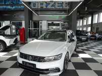 Volkswagen Passat 4Motion/R-Line/Automat/Skóra/Acc/Webasto/Parktronic/BT/Navi