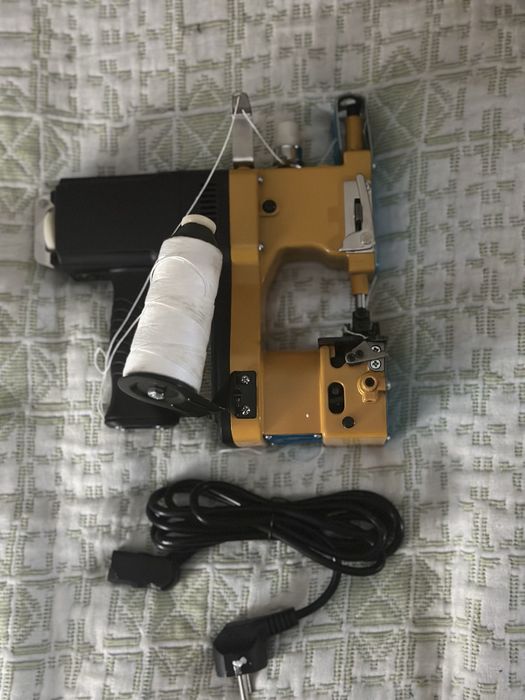 Maquina Coser / Fechar Sacos Profisssional